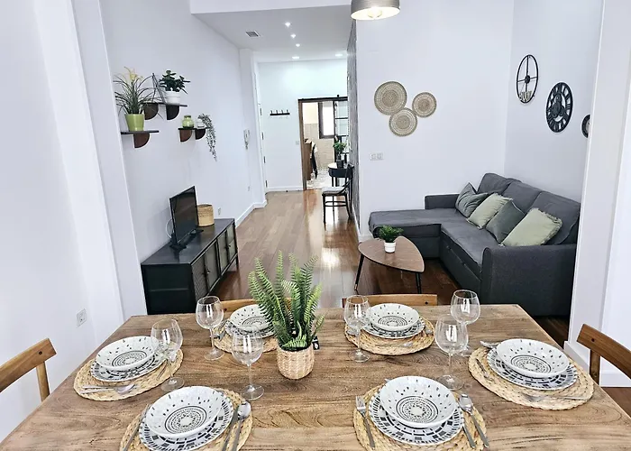 Charlot Center Apartment II